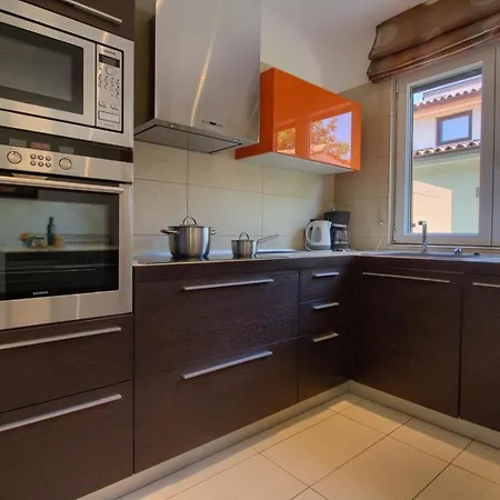 Holiday home Mit Privatpool Fuer 5 Personen Ca 150 Qm In Pula, Istrien Istrische Riviera Pula